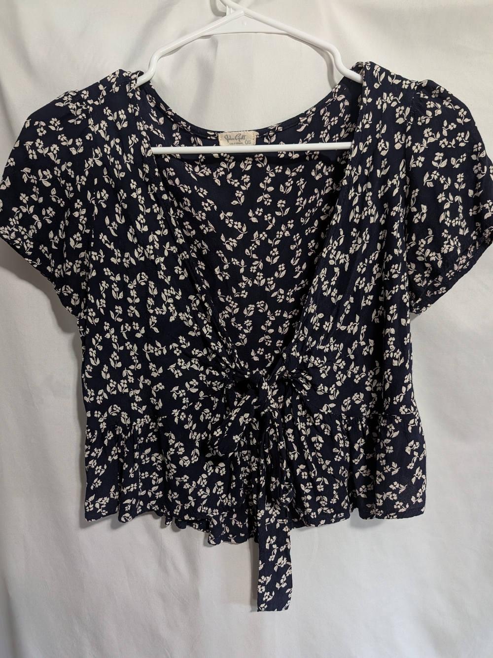 Brandy Melville Navy Floral Tie-Front Peplum Blouse